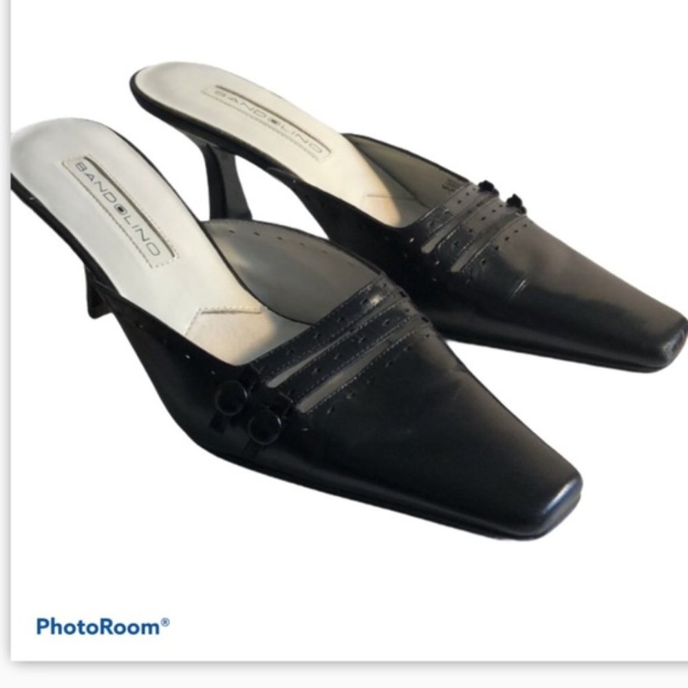 Bandolino slides with small heel